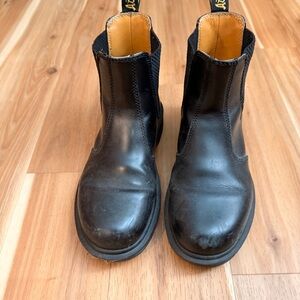 Dr. Martens 2976 Chelsea boots